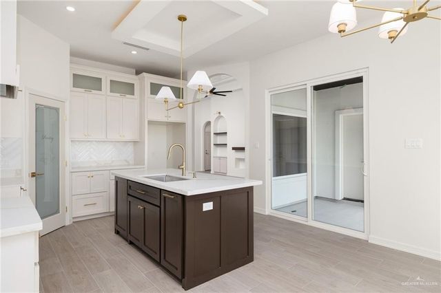 2808 E Sabinal Avenue, Hidalgo, TX 78557