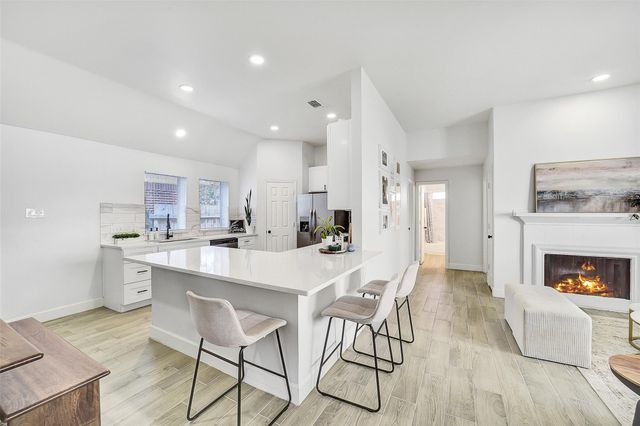 12158 Bowsman Drive, Tomball, TX 77377