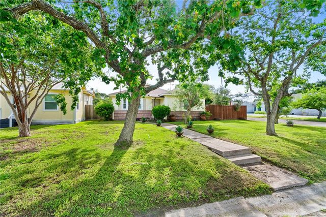 3462 Lawnview St, Corpus Christi, TX 78411