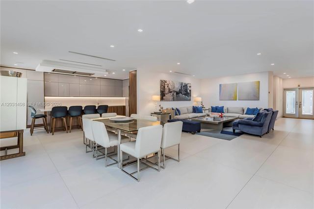 301 E Shore Dr E 301, Miami, FL 33133