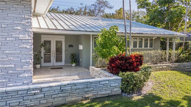 301 E Shore Dr E 301, Miami, FL 33133