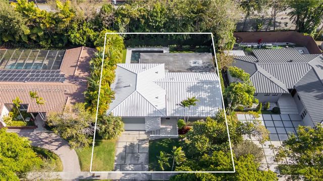 301 E Shore Dr E 301, Miami, FL 33133