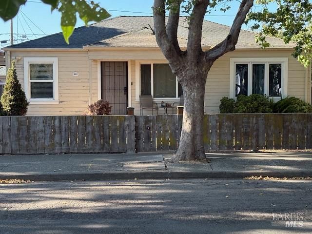 2936 IRWIN St, Vallejo, CA 94591