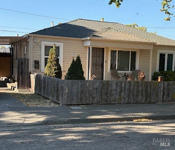 2936 IRWIN St, Vallejo, CA 94591