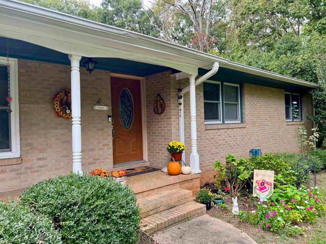 1524 Corinth Rd, Gaffney, SC 29340