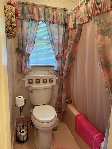 1524 Corinth Rd, Gaffney, SC 29340