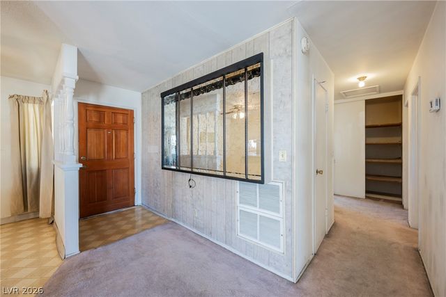 5820 Carmen Boulevard, Las Vegas, NV 89108