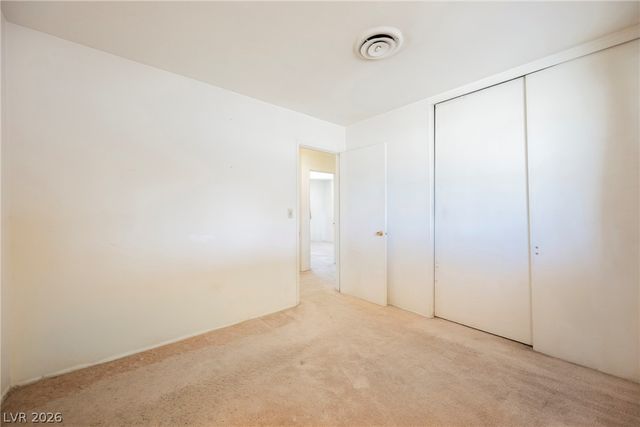 5820 Carmen Boulevard, Las Vegas, NV 89108