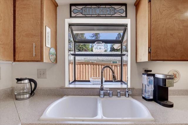 134 E Empire St, Grass Valley, CA 95945
