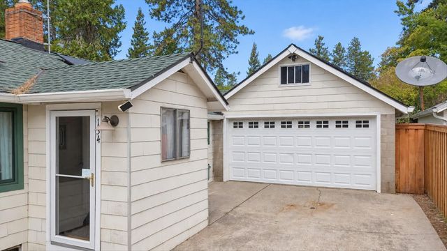 134 E Empire St, Grass Valley, CA 95945