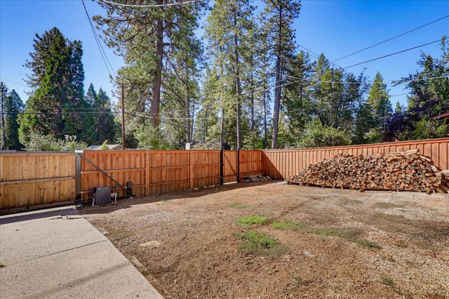 134 E Empire St, Grass Valley, CA 95945