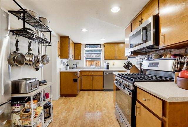 134 E Empire St, Grass Valley, CA 95945