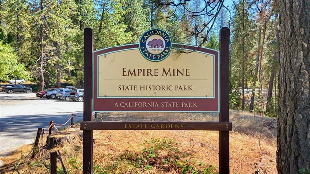 134 E Empire St, Grass Valley, CA 95945