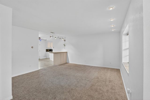 1716 Chip N Dale Drive, Arlington, TX 76012