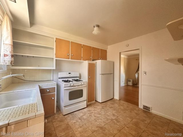 11157 Stockwell Street, Detroit, MI 48224
