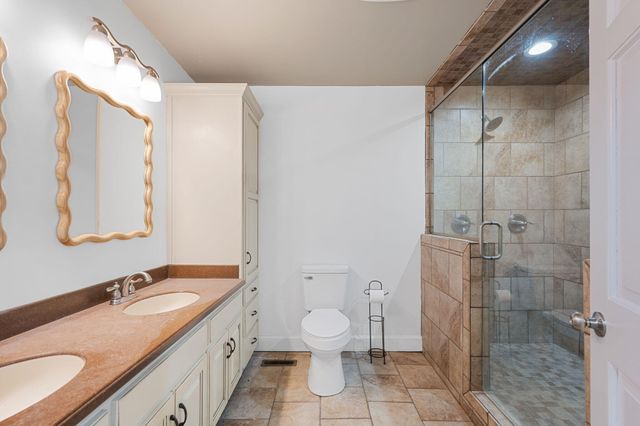 83 E Circle Drive, Rossville, GA 30741