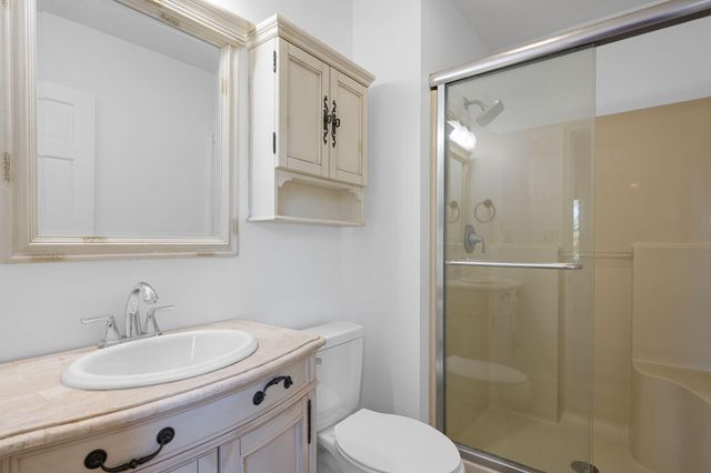 83 E Circle Drive, Rossville, GA 30741