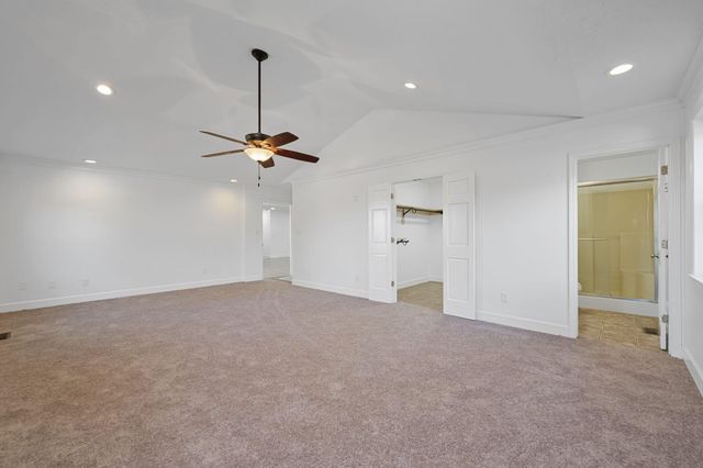 83 E Circle Drive, Rossville, GA 30741