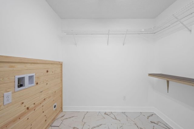 83 E Circle Drive, Rossville, GA 30741