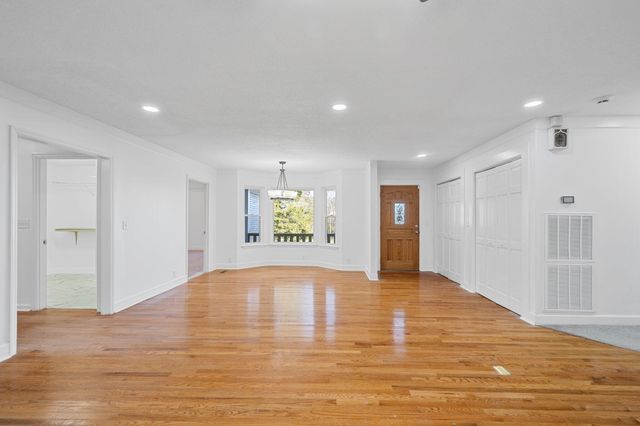 83 E Circle Drive, Rossville, GA 30741