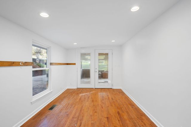 83 E Circle Drive, Rossville, GA 30741