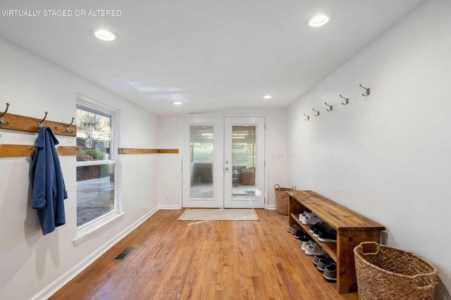 83 E Circle Drive, Rossville, GA 30741