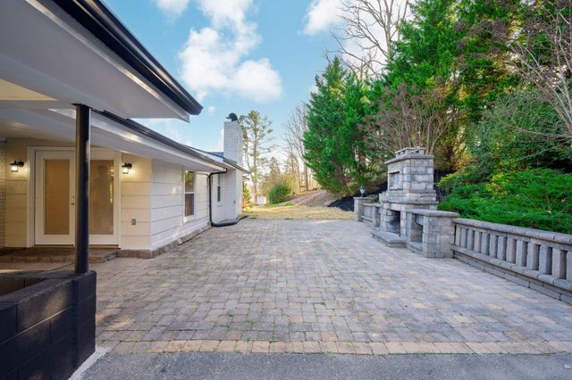 83 E Circle Drive, Rossville, GA 30741