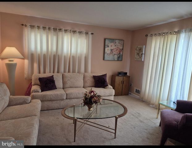 6230 LAURELTON AVE, Baltimore, MD 21214