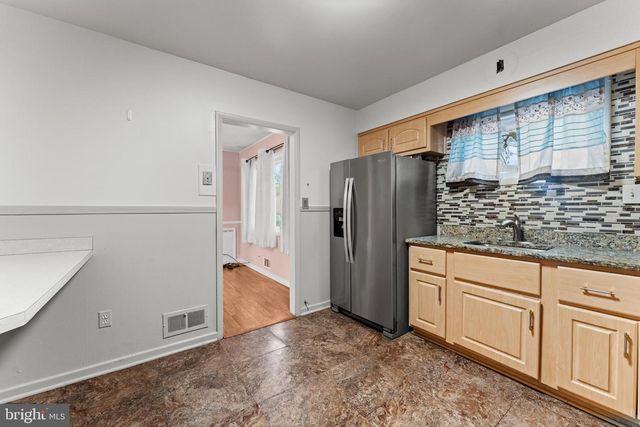 6230 LAURELTON AVE, Baltimore, MD 21214