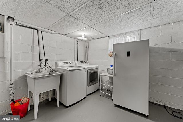 6230 LAURELTON AVE, Baltimore, MD 21214