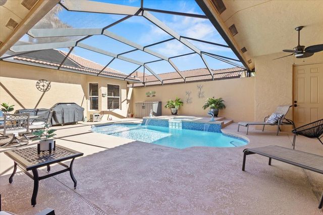 814 SW Saint Julien Court, Port St. Lucie, Port St Lucie, FL 34986