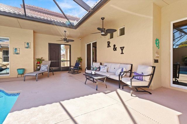 814 SW Saint Julien Court, Port St. Lucie, Port St Lucie, FL 34986