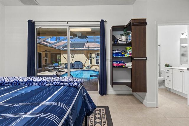 814 SW Saint Julien Court, Port St. Lucie, Port St Lucie, FL 34986