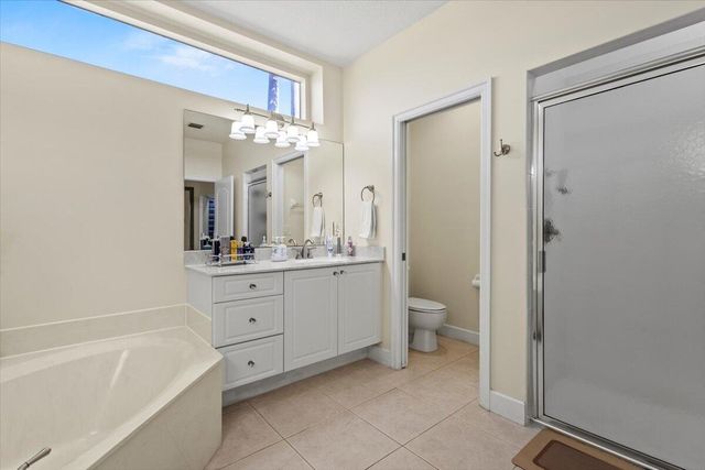 814 SW Saint Julien Court, Port St. Lucie, Port St Lucie, FL 34986