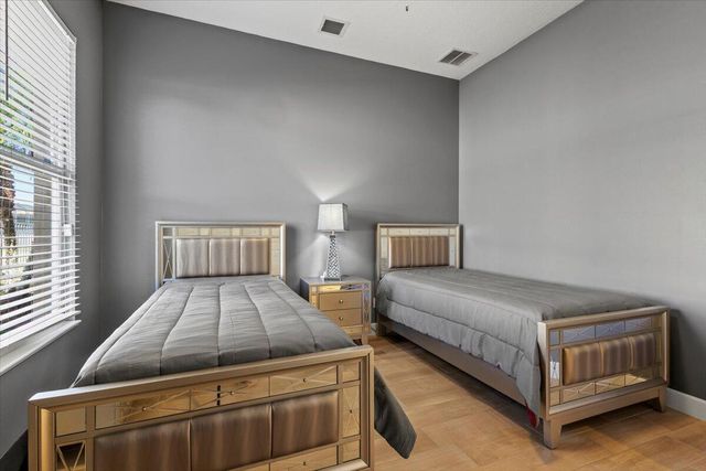 814 SW Saint Julien Court, Port St. Lucie, Port St Lucie, FL 34986