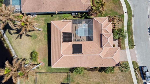 814 SW Saint Julien Court, Port St. Lucie, Port St Lucie, FL 34986