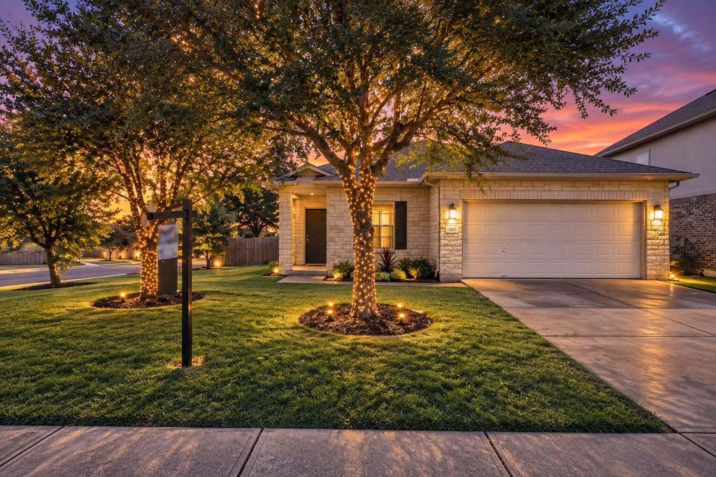 10913 Long Summer DR, Austin, TX 78754