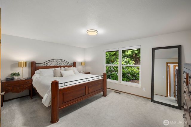 12255 SE 233rd Street, Kent, WA 98031