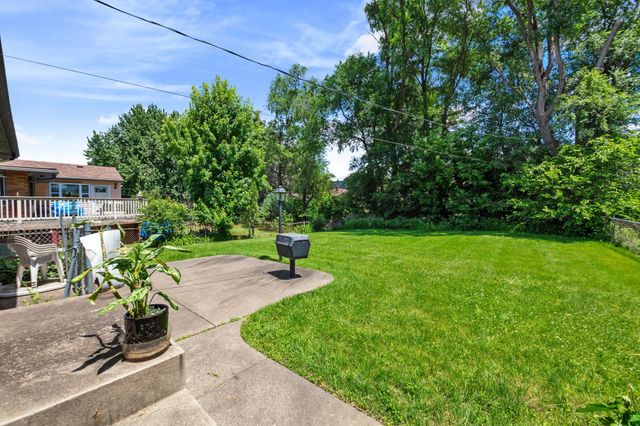 1422 Kent Street, Saint Paul, MN 55117