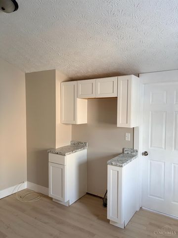 1321 Oxford State Road, Middletown, OH 45044