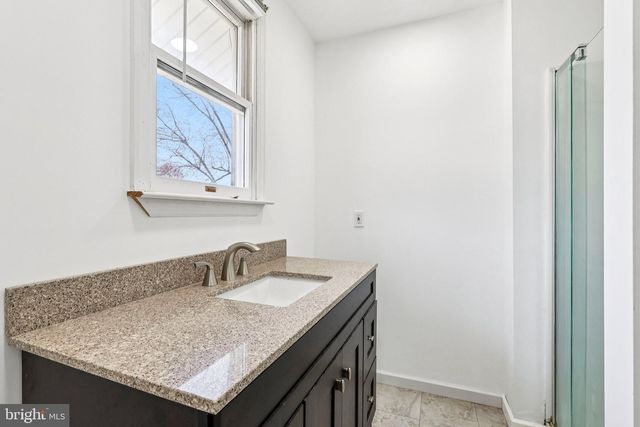 101 LEEDS RD, Mount Laurel, NJ 08054