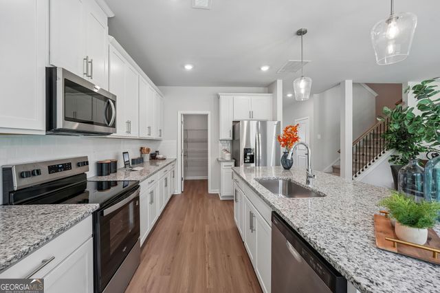 22 Rise Road, Adairsville, GA 30103