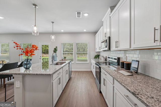 22 Rise Road, Adairsville, GA 30103