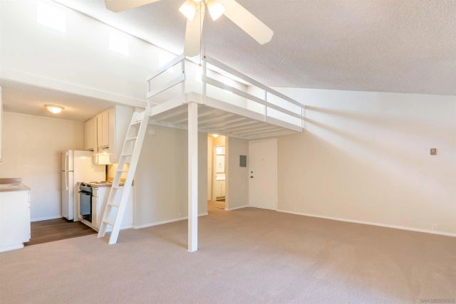 1775 Diamond 1-306, San Diego, CA 92109