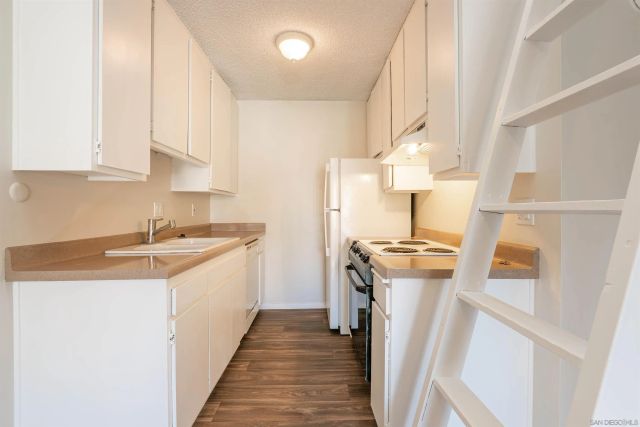 1775 Diamond 1-306, San Diego, CA 92109