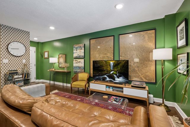 3131 Excelsior Boulevard 113, Minneapolis, MN 55416