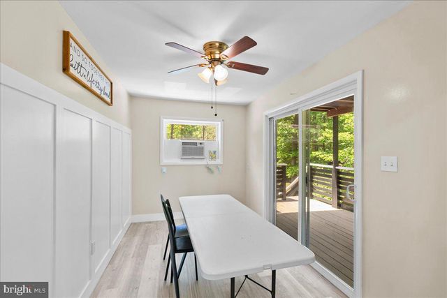 7200 RIDGEWAY DR, Manassas, VA 20112