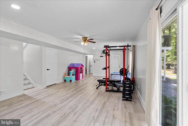 7200 RIDGEWAY DR, Manassas, VA 20112