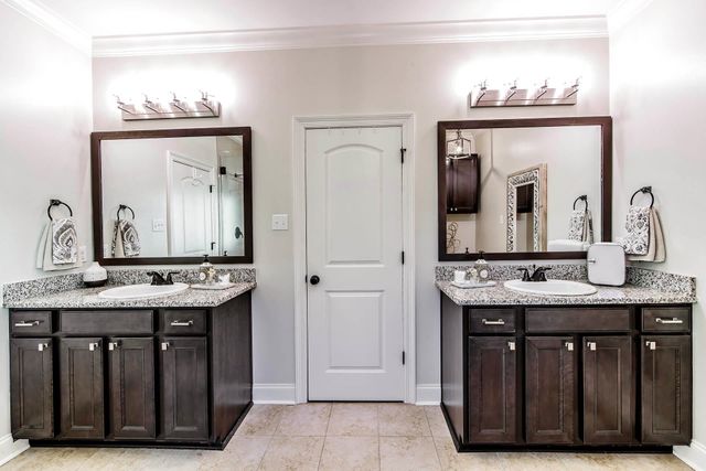 149 Magnolia Bluff Drive, Gray, LA 70359