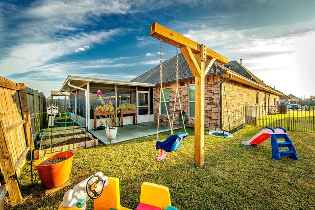 149 Magnolia Bluff Drive, Gray, LA 70359